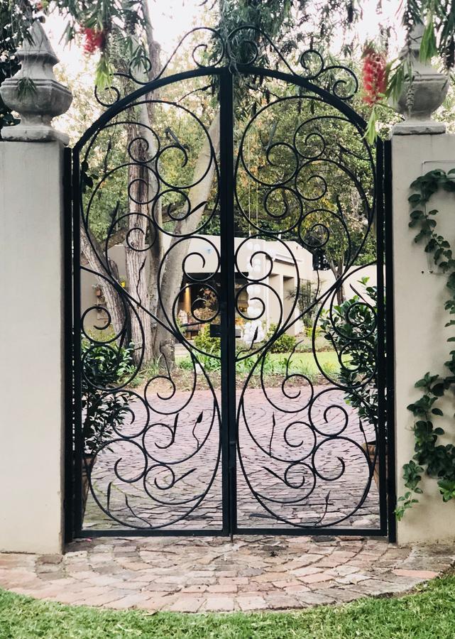 Bella B'S Bed and Breakfast Γιοχάνεσμπουργκ Εξωτερικό φωτογραφία
